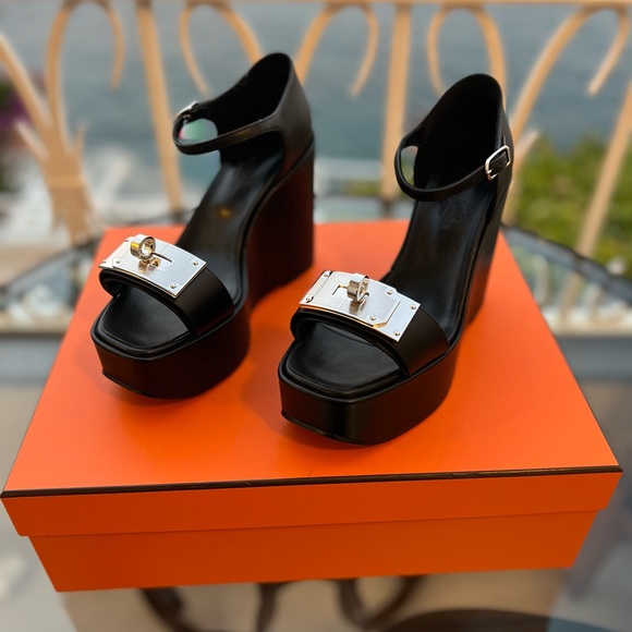 SOLD OUT Brand New Hermes Black Hilda 80 Sandal Size 36. - Picture 1 of 5